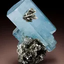 Aquamarine on Muscovite - image 2