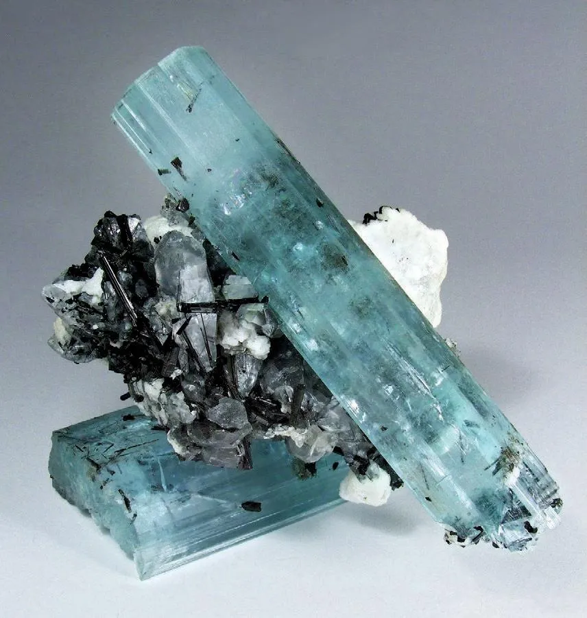 Aquamarine, Quartz, Schorl, Feldspar - image 1