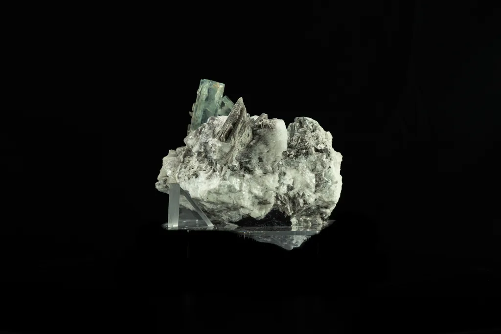 Aquamarine - image 2