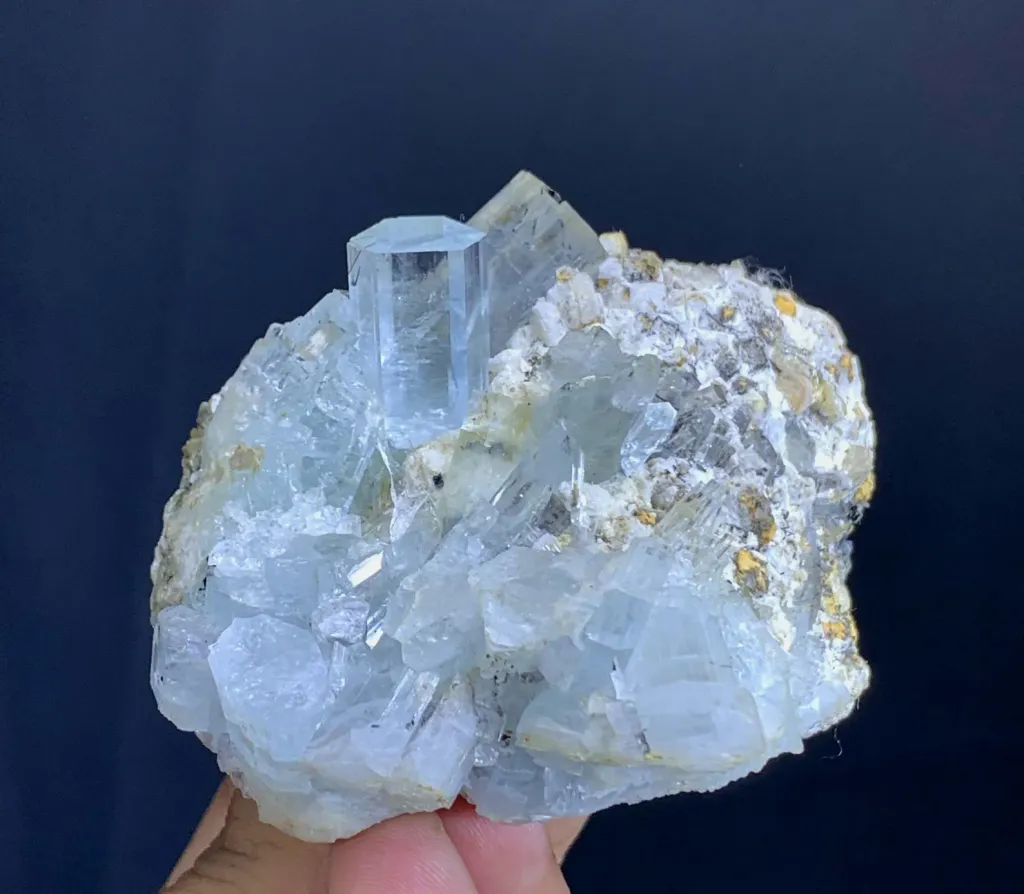 Aquamarine Specimen from Pakistan - image 7