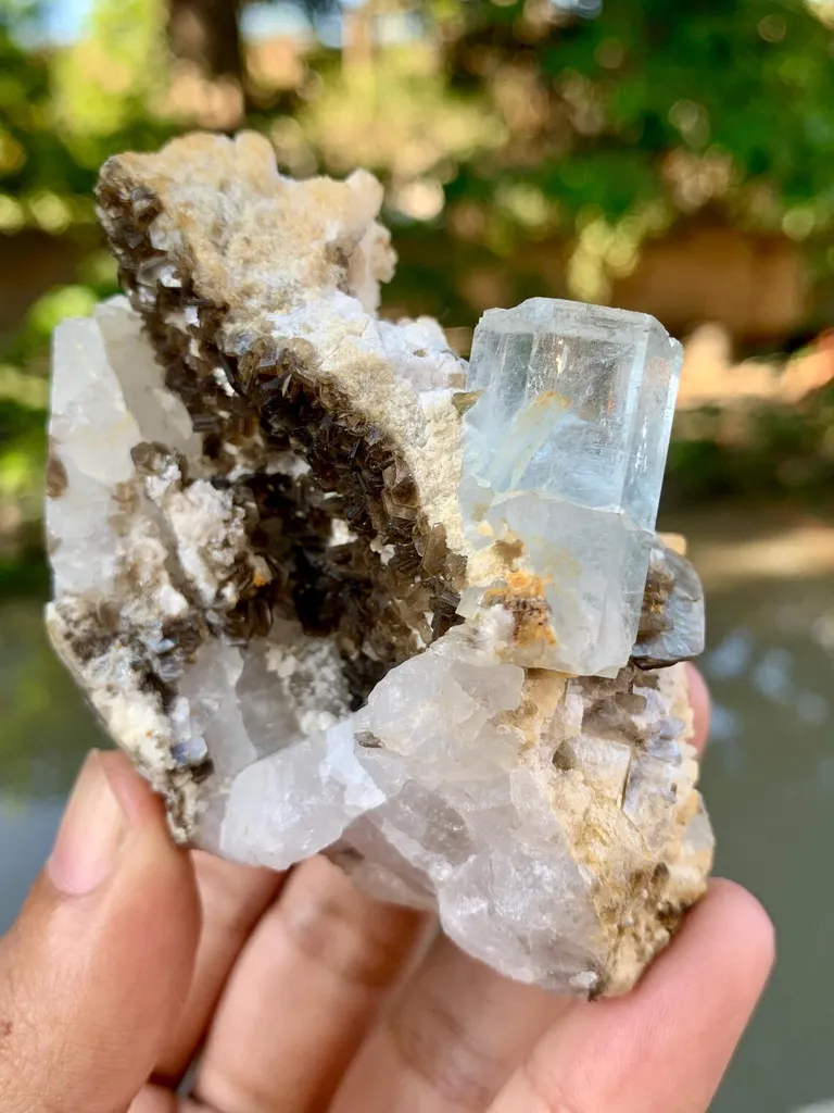 Aquamarine Specimen from Pakistan - image 4