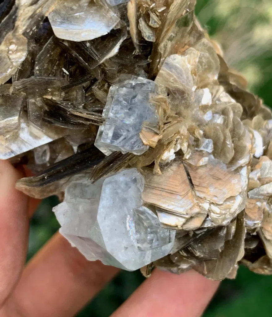 Aquamarine Specimen from Pakistan - image 9