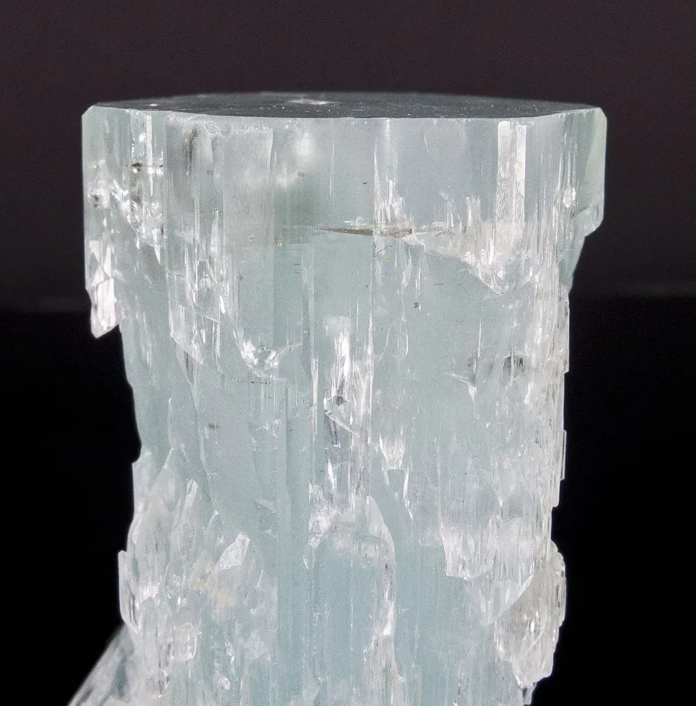 Aquamarine, Spessartine, Mica, Feldspar - image 6