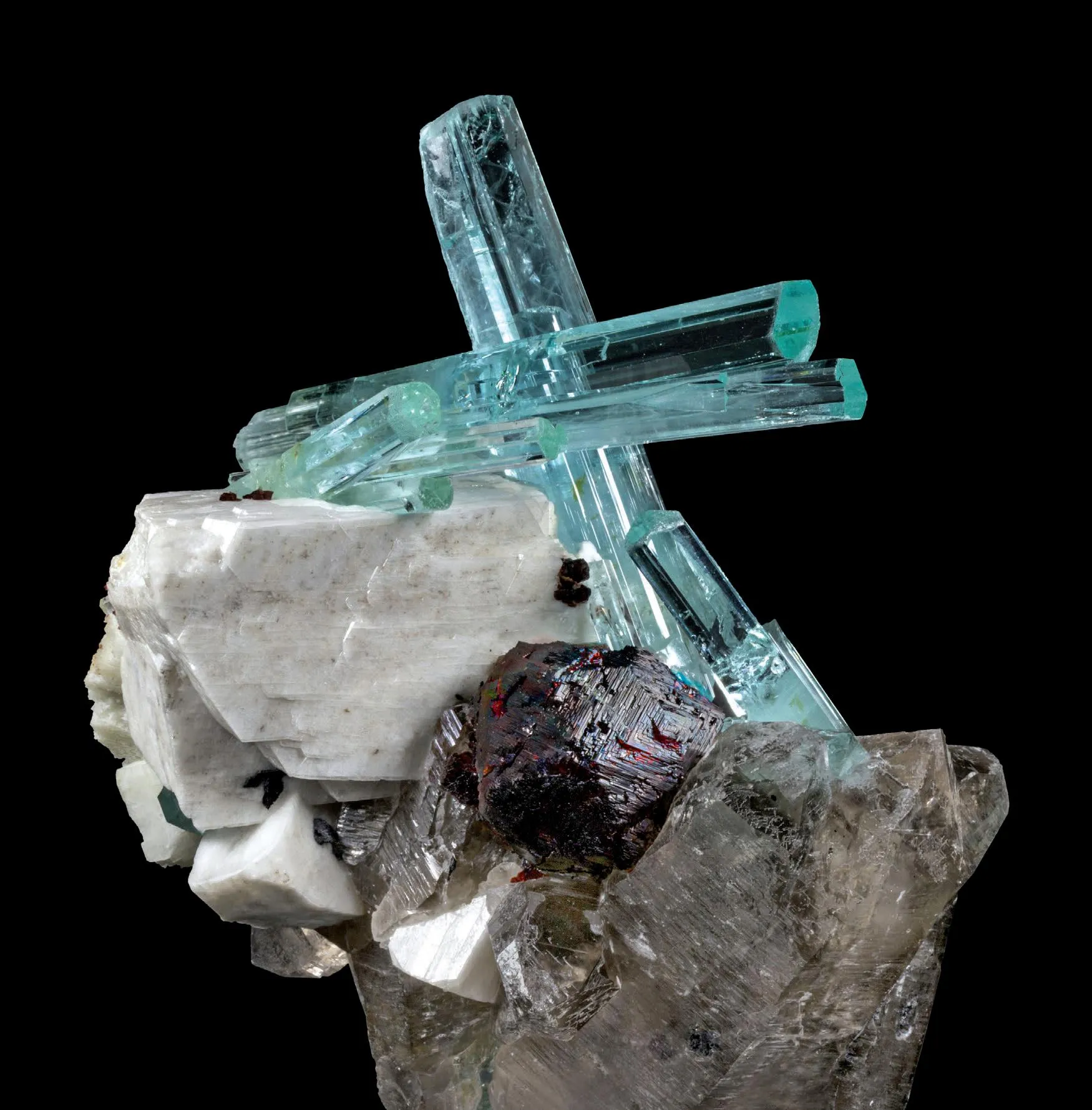 Aquamarine, Spessartine, Quartz - image 1