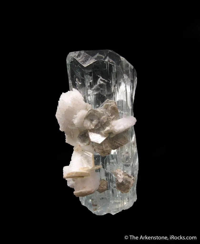 Aquamarine with Albite and Muscovite - image 5