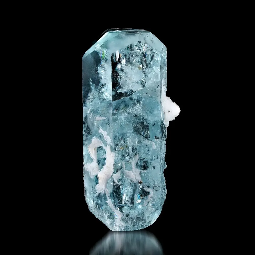 Aquamarine with Albite image