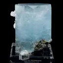Aquamarine With Muscovite - image 4