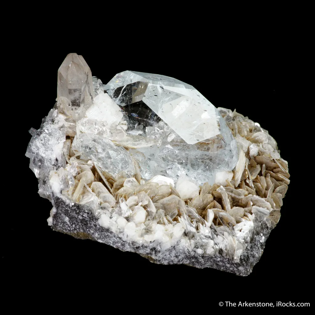 Aquamarine with Quartz and Scheelite image