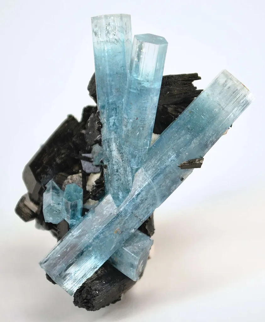 Aquamarine With Schorl image