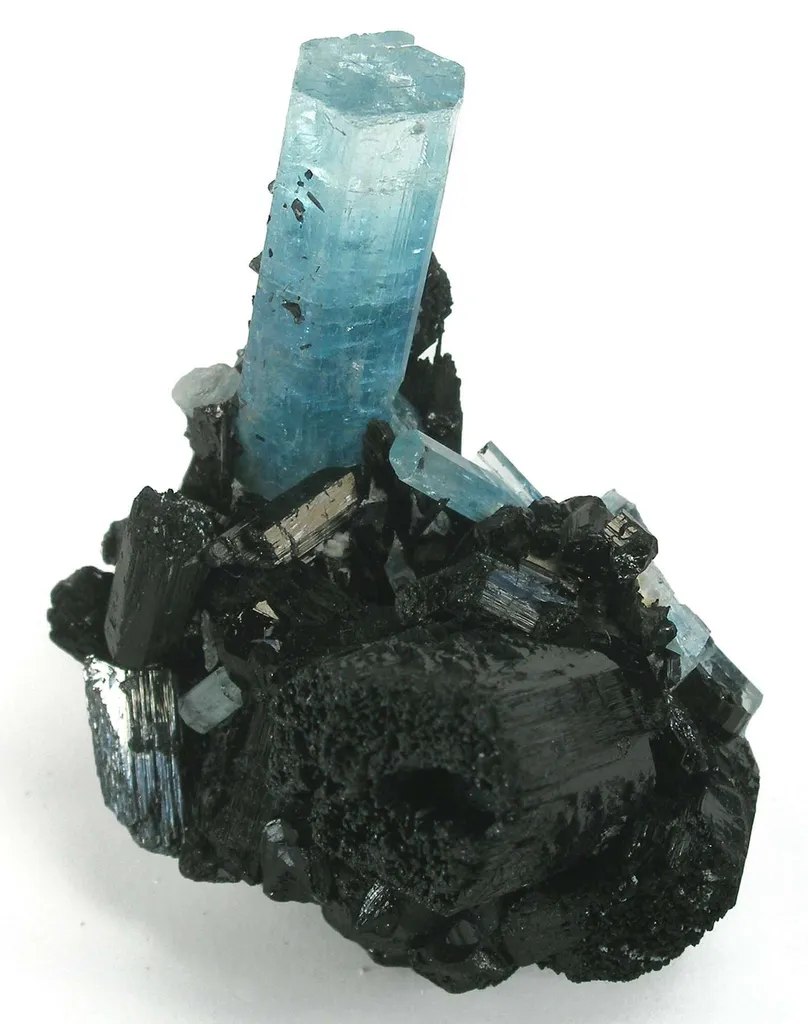 Aquamarine With Schorl - image 2