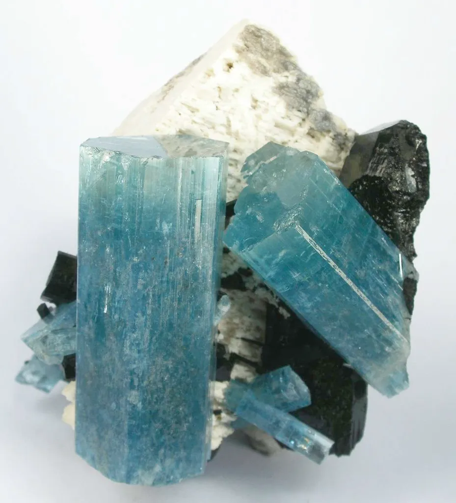 Aquamarine With Schorl - image 2
