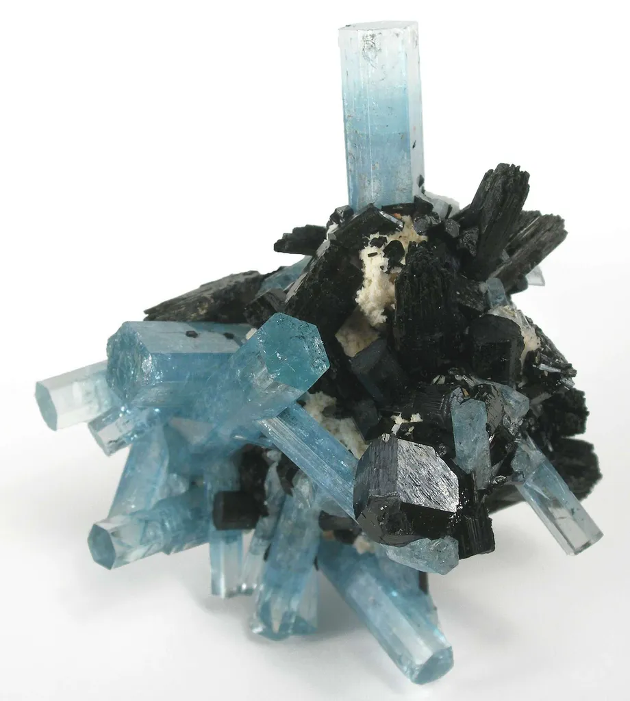 Aquamarine With Schorl - image 2