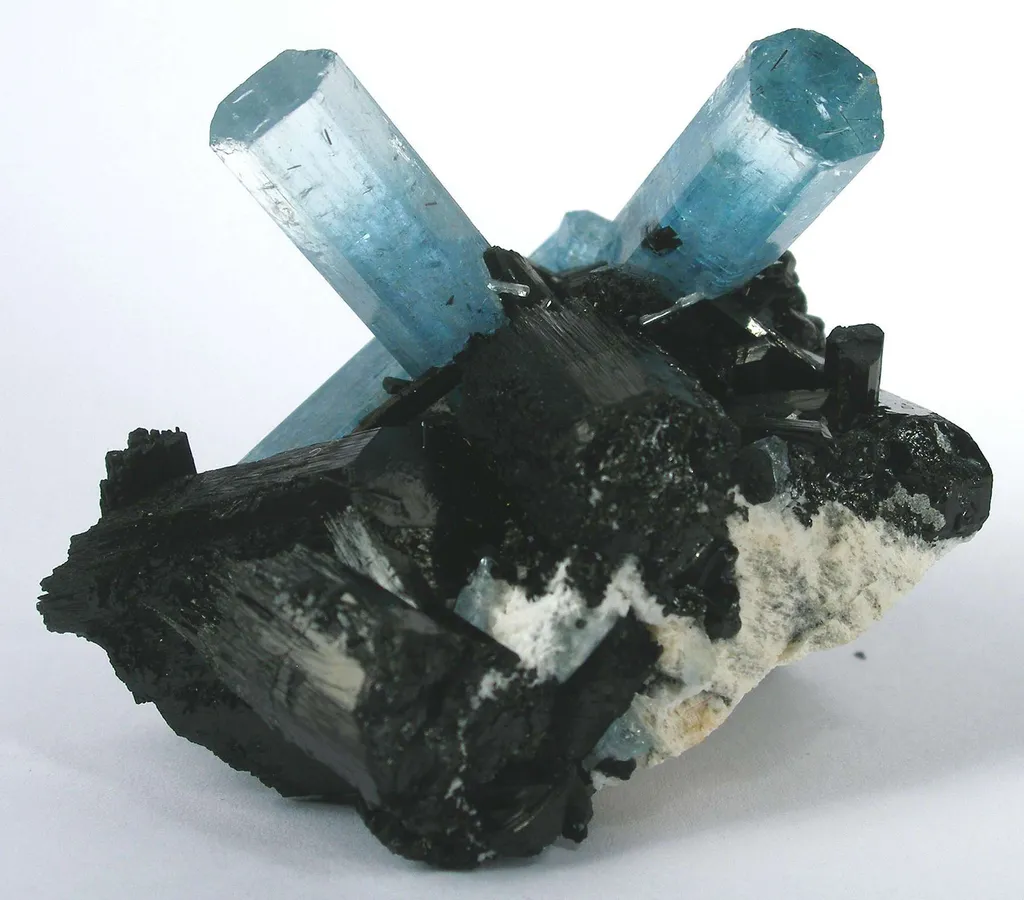 Aquamarine With Schorl image