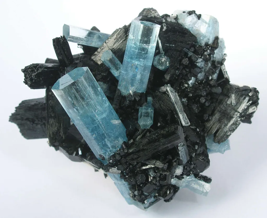 Aquamarine With Schorl image