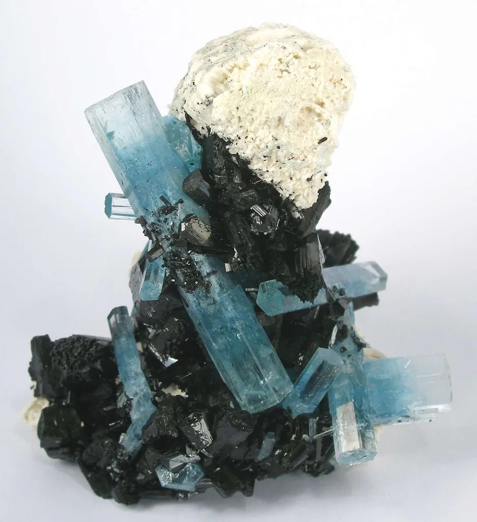 Aquamarine With Schorl image