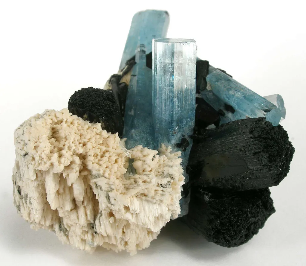 Aquamarine With Schorl image