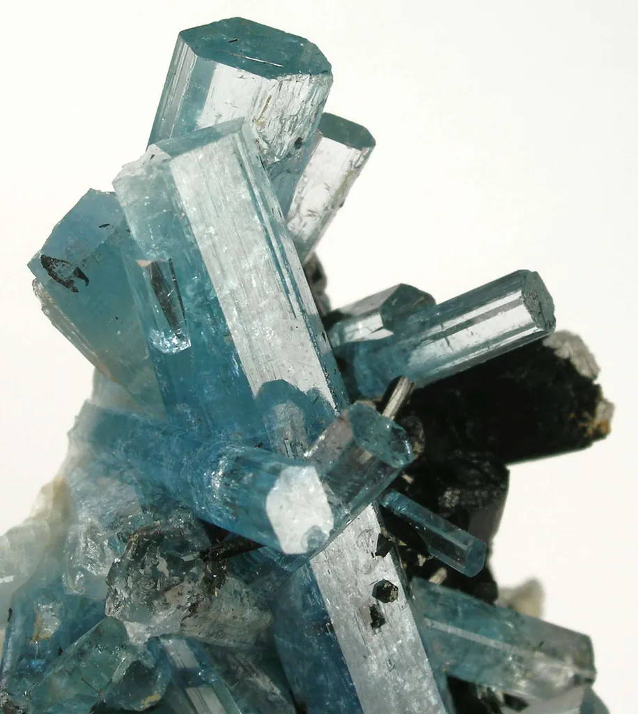 Aquamarine With Schorl - image 4