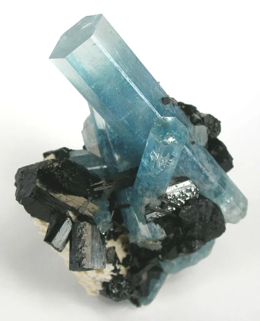 Aquamarine With Schorl - image 2