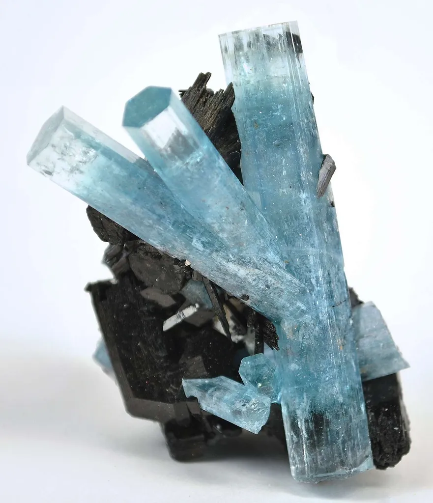 Aquamarine With Schorl - image 3