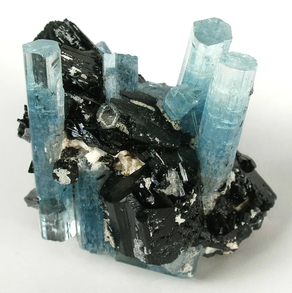 Aquamarine With Schorl image