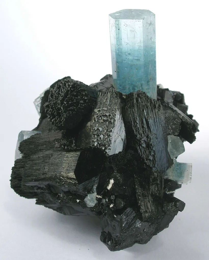 Aquamarine With Schorl image