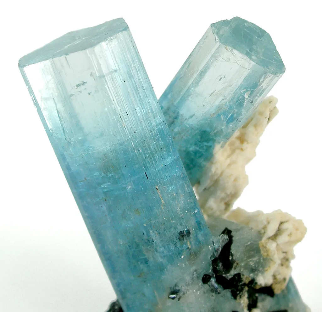 Aquamarine With Schorl - image 3