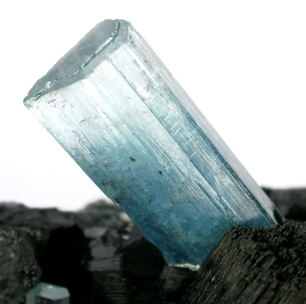Aquamarine With Schorl - image 2