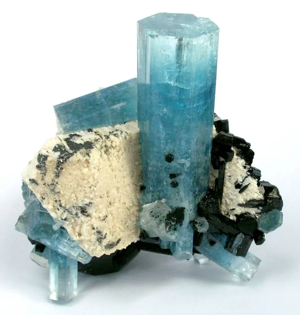 Aquamarine With Schorl - image 2