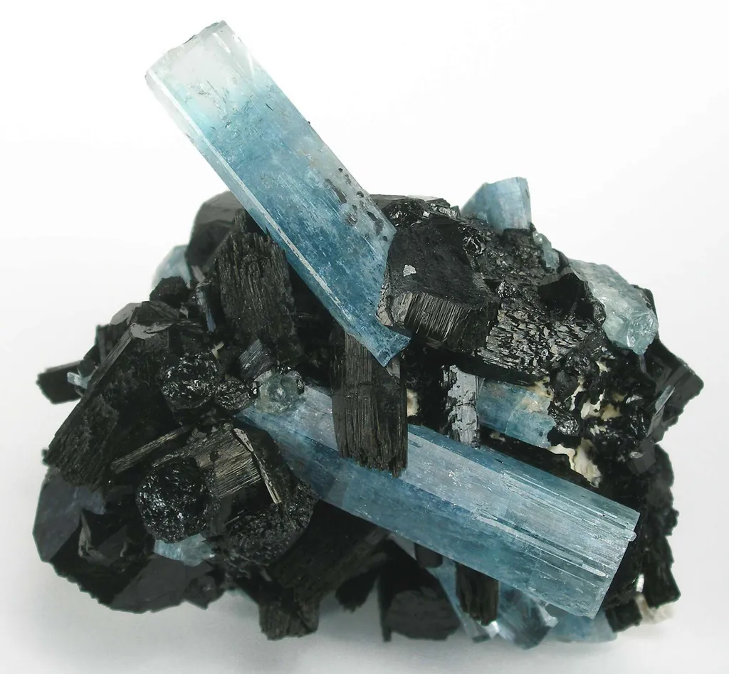 Aquamarine With Schorl - image 2