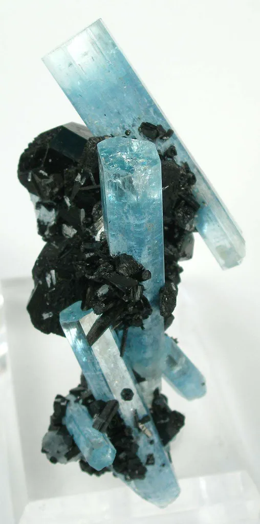 Aquamarine With Schorl image