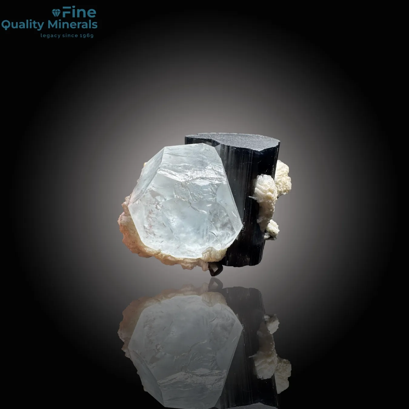 Aquamarine with Schorl Blue Cap - image 1