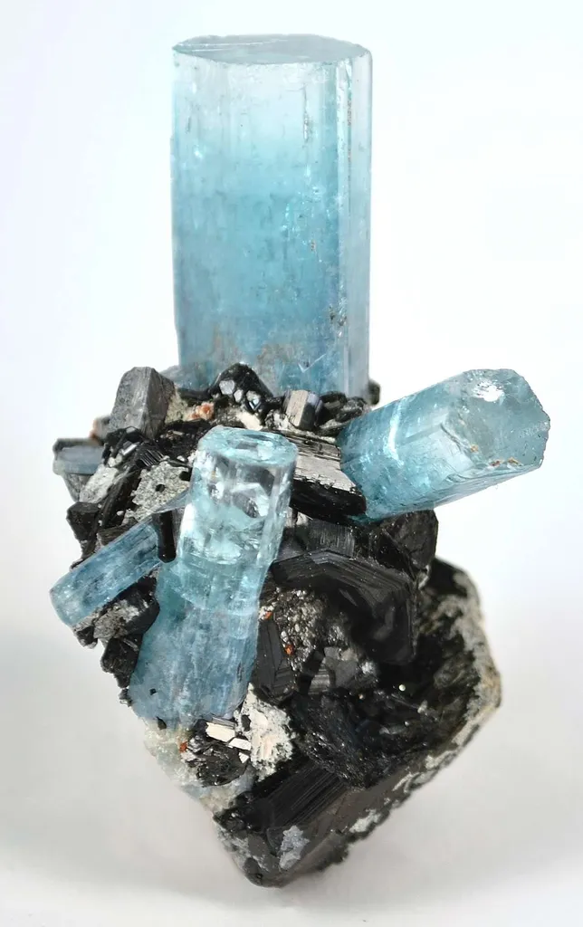 Aquamarine With Schorl - image 2
