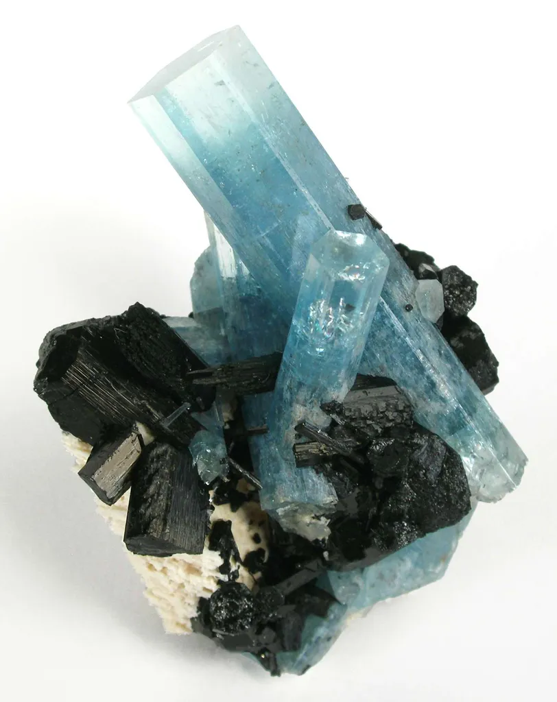 Aquamarine With Schorl image