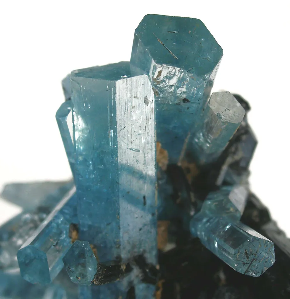 Aquamarine With Schorl - image 3