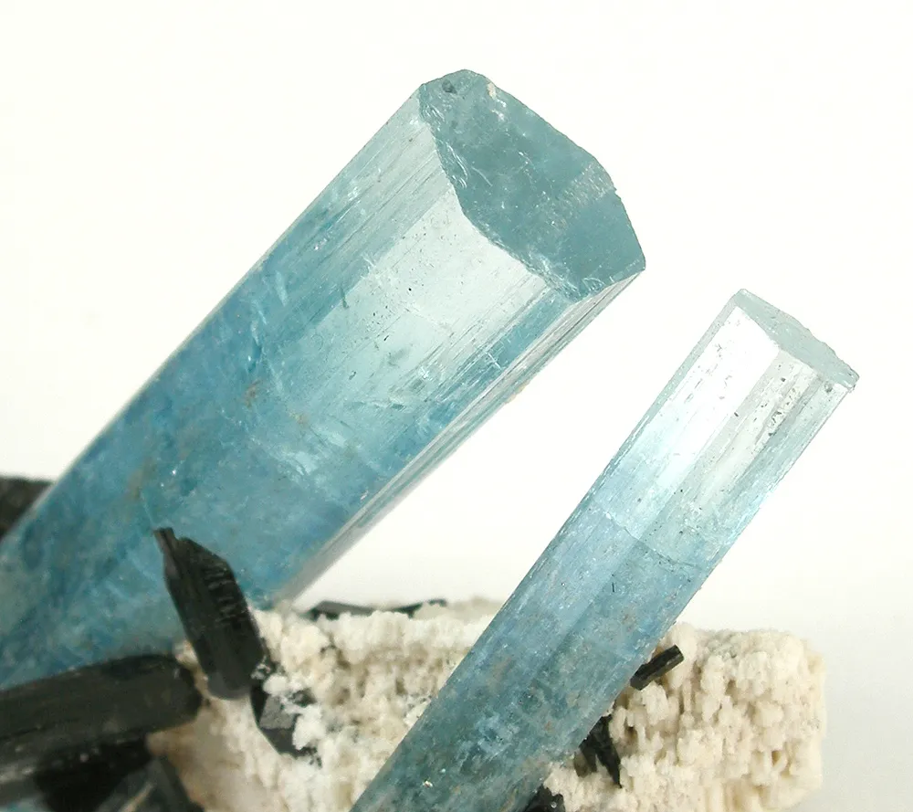 Aquamarine With Schorl - image 2