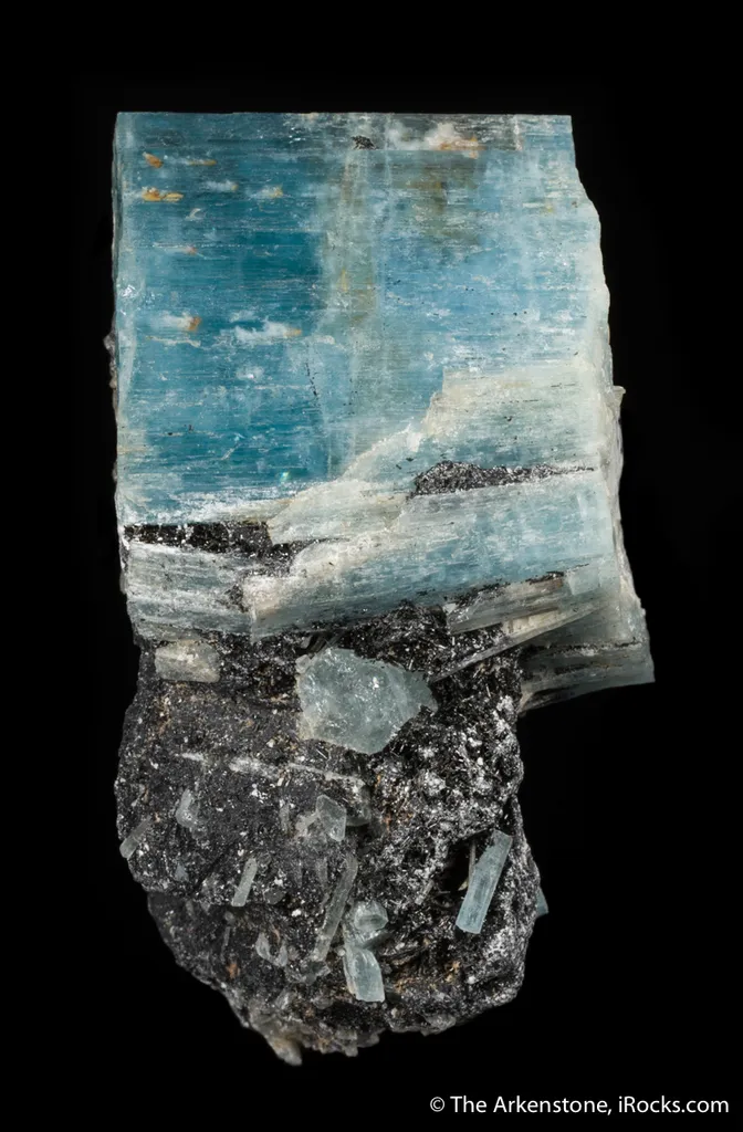 Aquamarine with Schorl - image 2