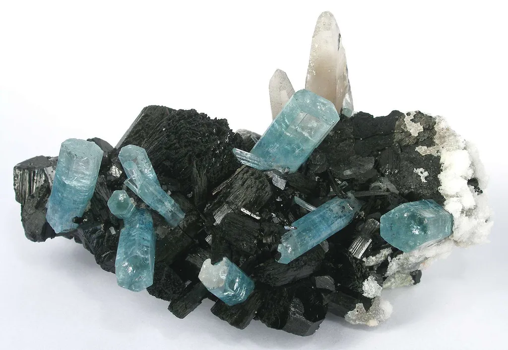 Aquamarine With Schorl image