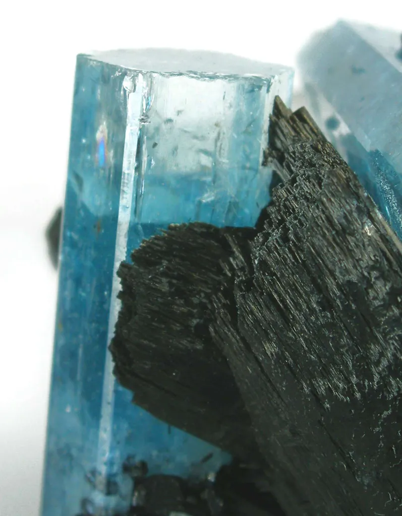 Aquamarine With Schorl - image 3