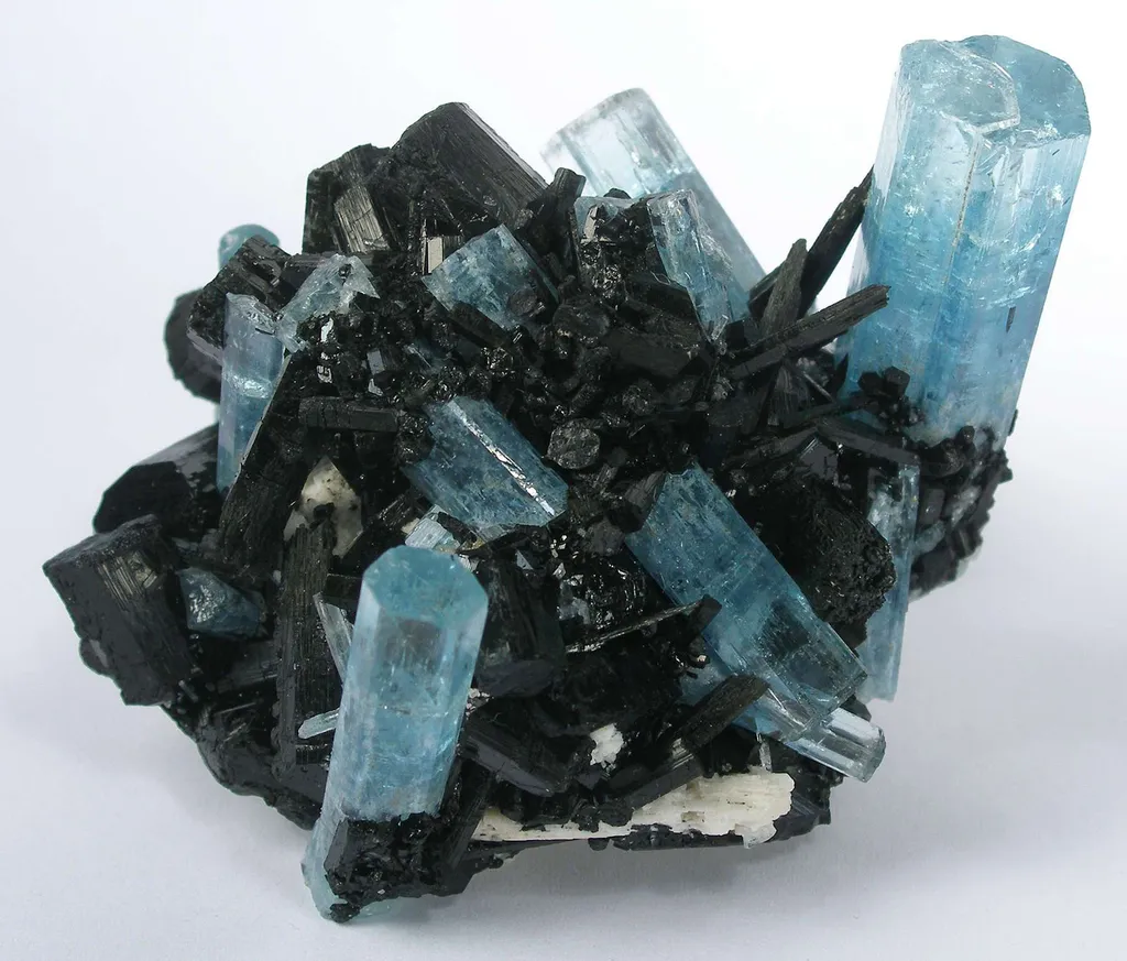 Aquamarine With Schorl image