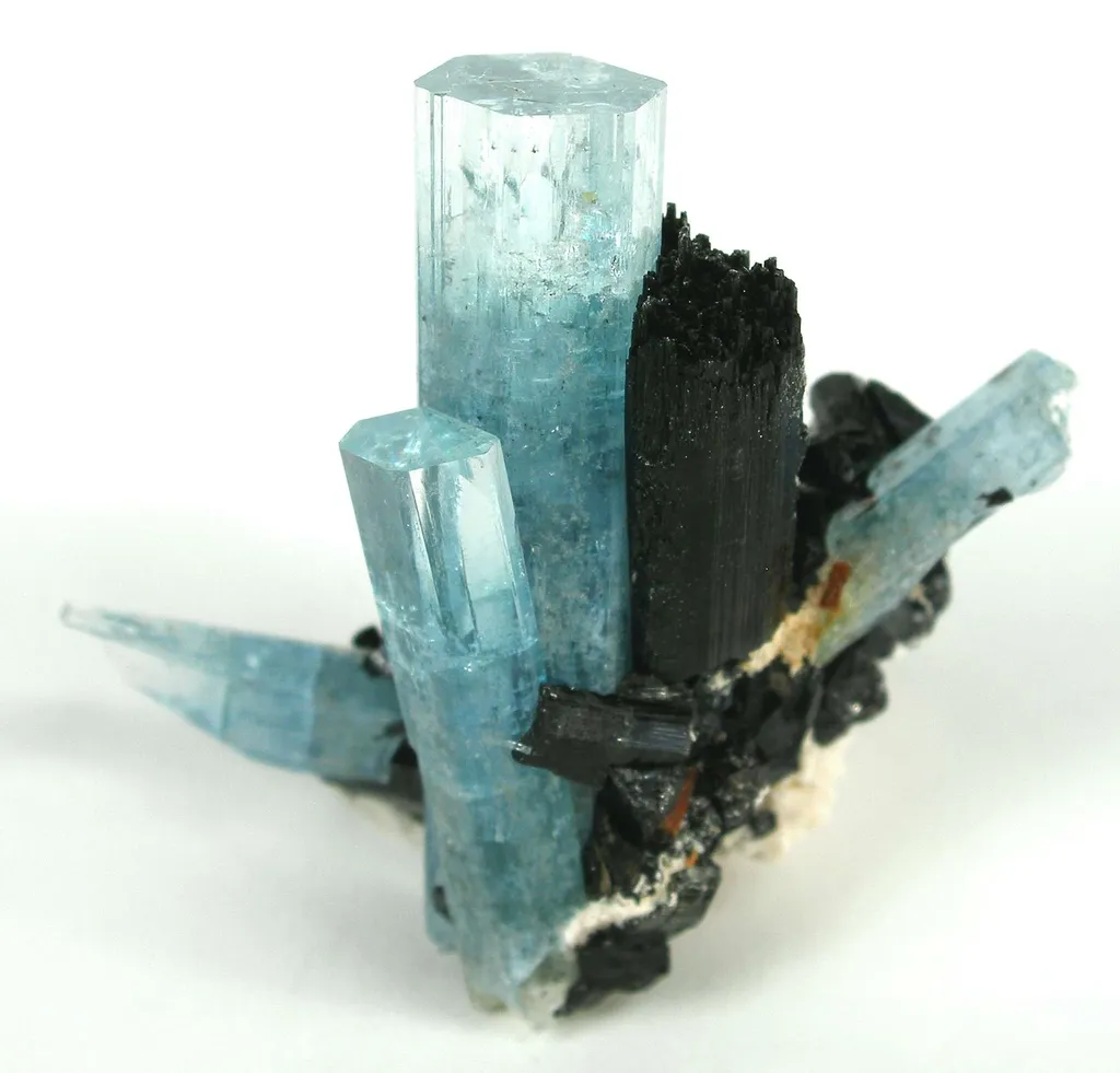 Aquamarine With Schorl - image 2
