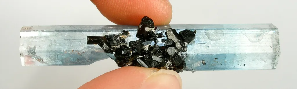 Aquamarine With Schorl (Doubly-Terminated) image