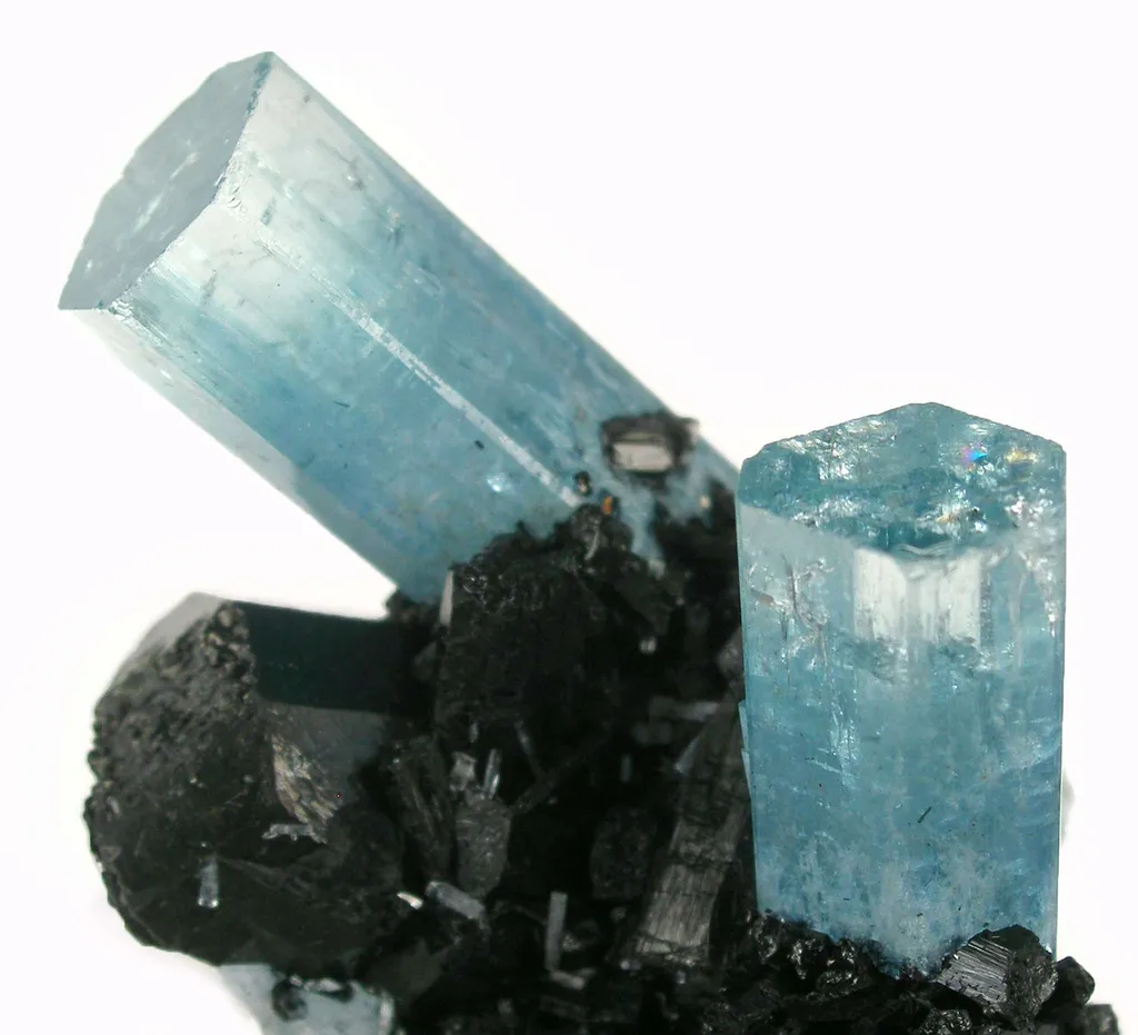 Aquamarine With Schorl - image 5