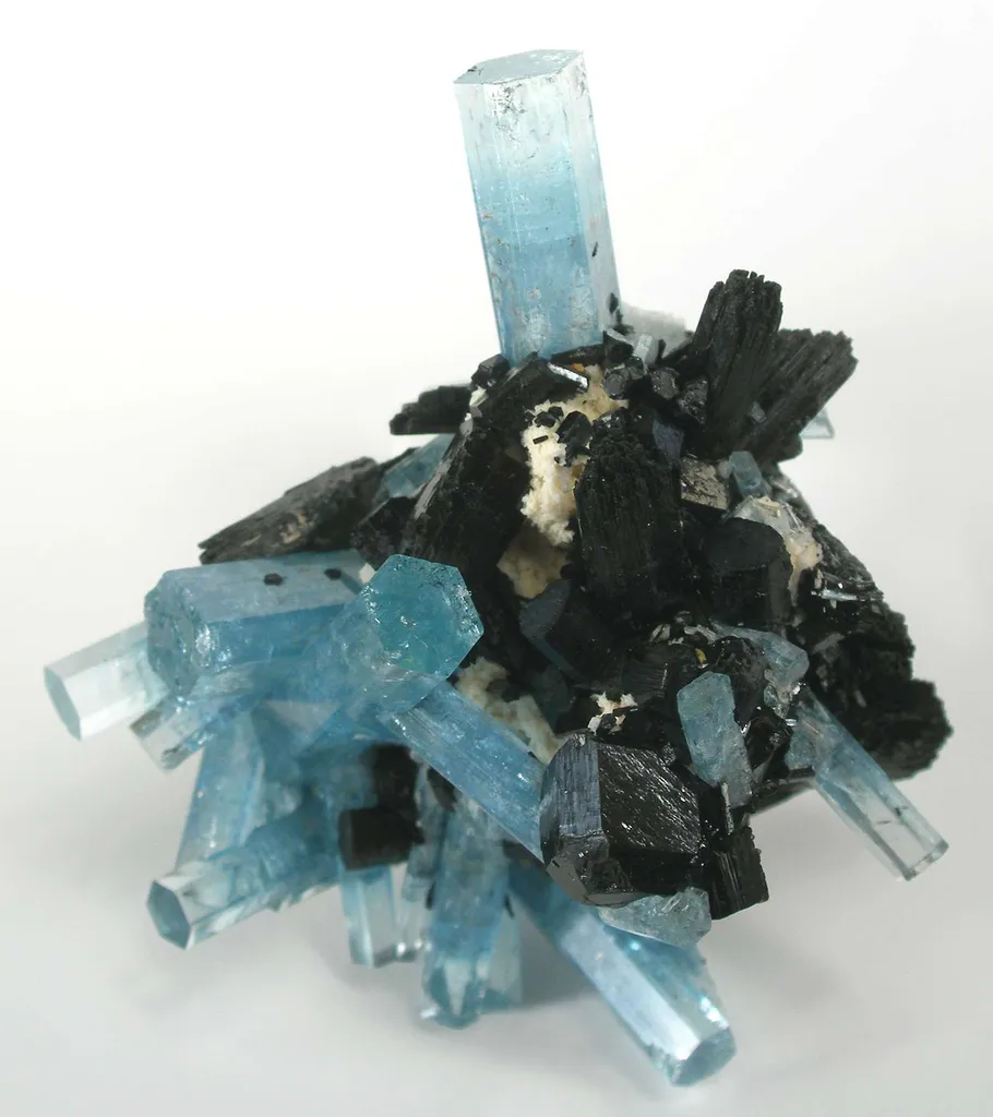 Aquamarine With Schorl image