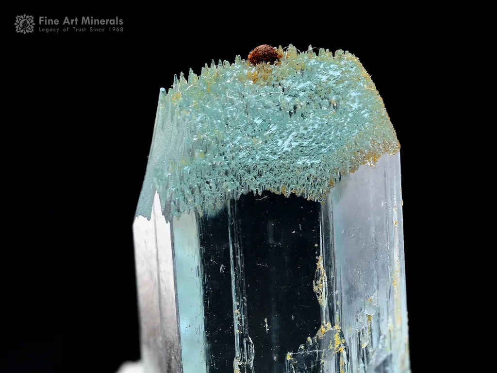 Aquamarine with Spessartine and Albite - image 5