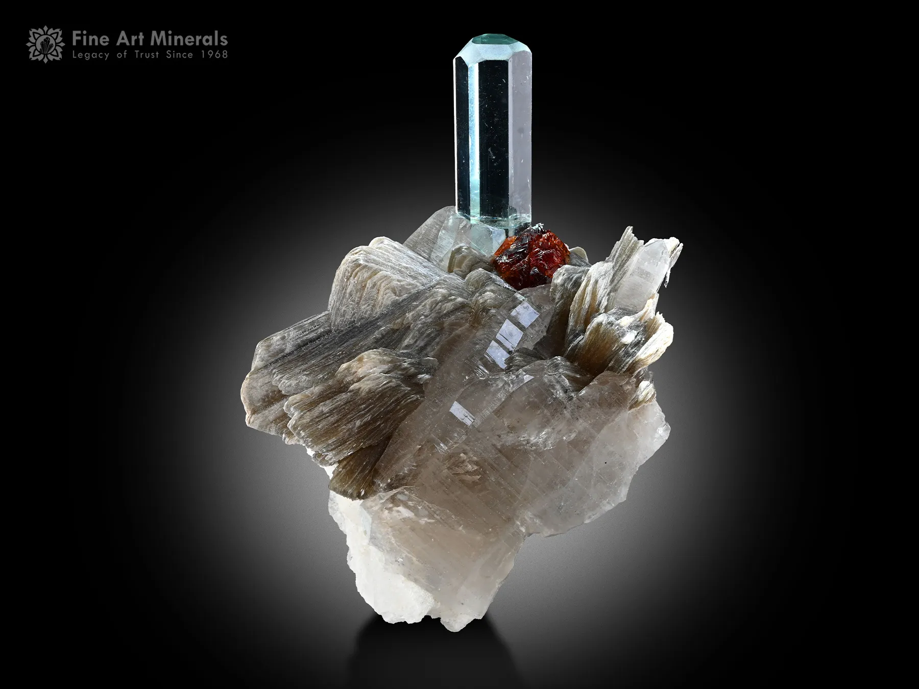 Aquamarine with Spessartine and Quartz - image 1