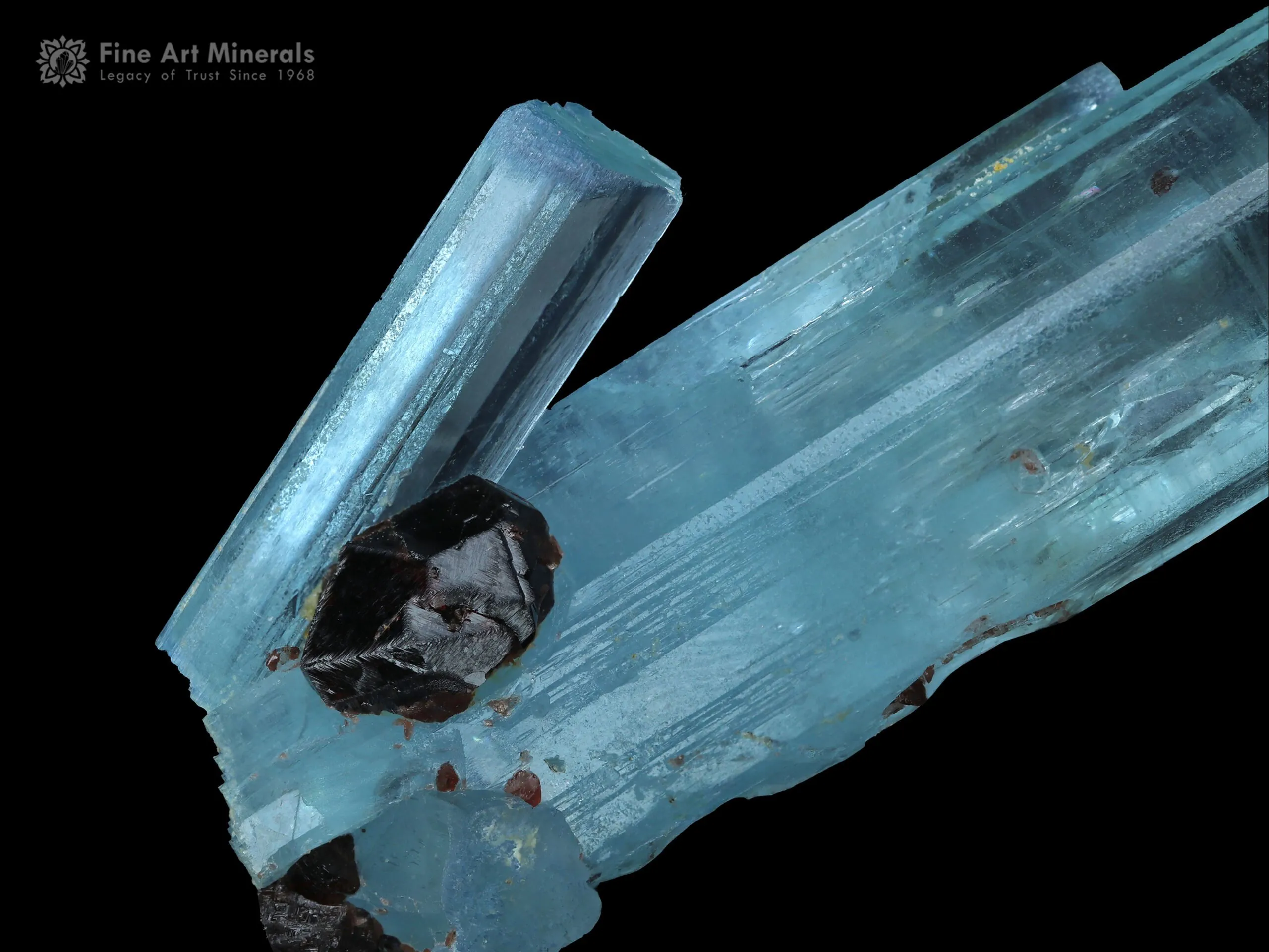 Aquamarine with Spessartine Garnet from Pakistan - image 3