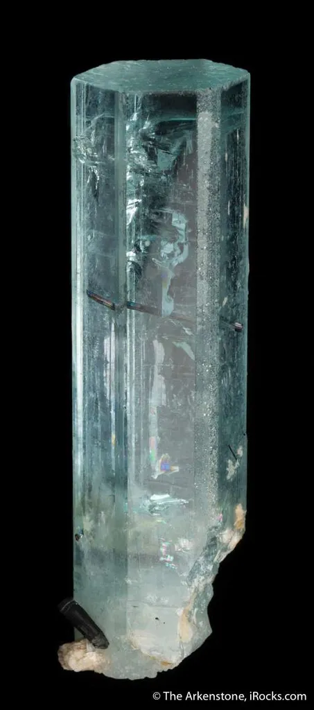 Aquamarine with Tourmaline inclusion - image 3