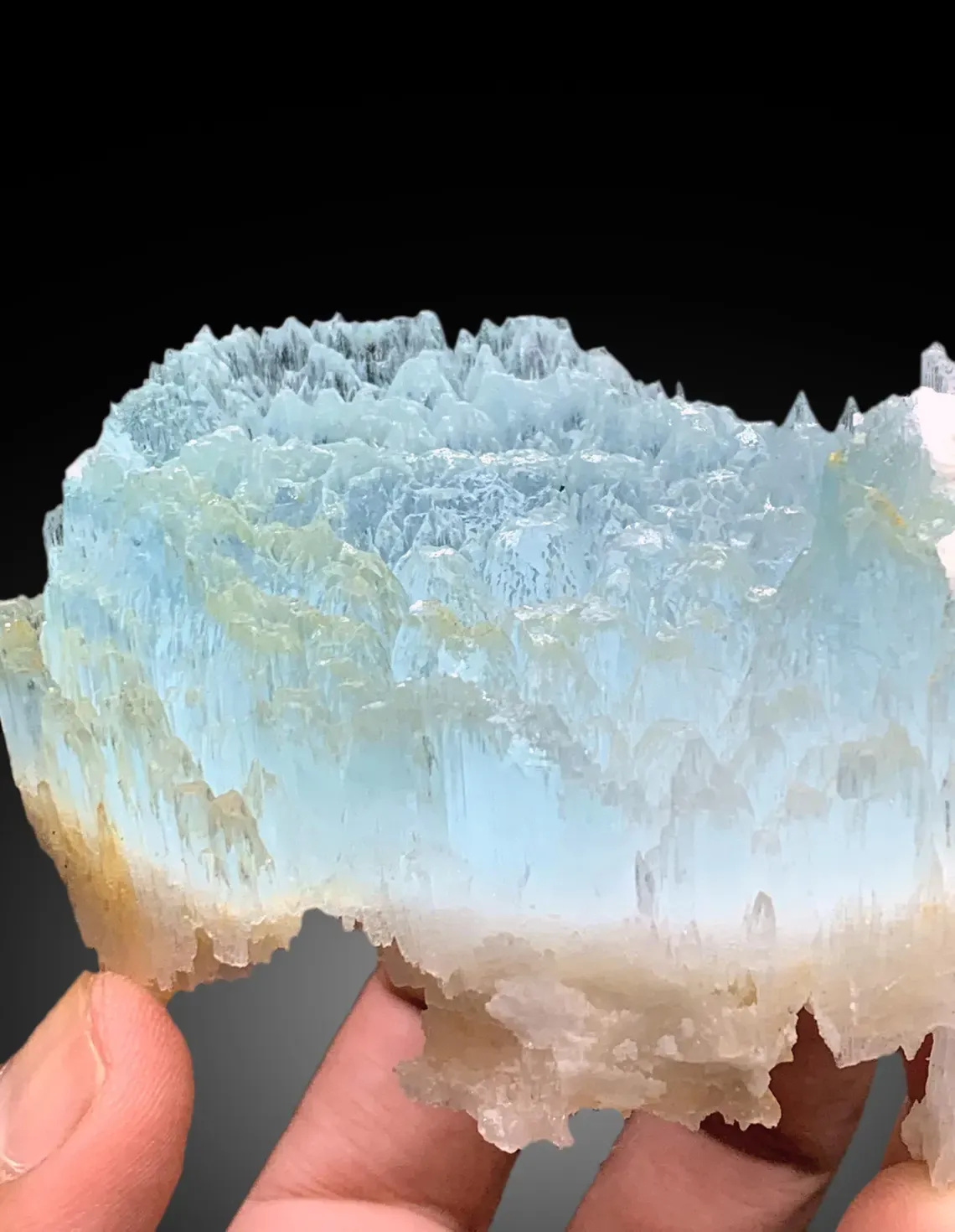 AquaMorganite Crystal with Etched Terminations, Scepter AquaMorganite Specimen - 388 gram - image 4