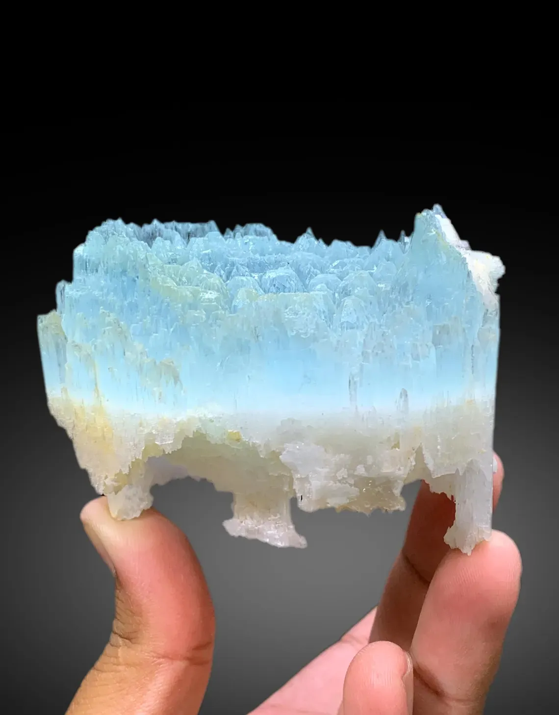 AquaMorganite Crystal with Etched Terminations, Scepter AquaMorganite Specimen - 388 gram - image 1