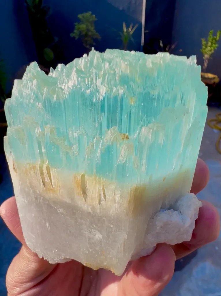 AquaMorganite from Pakistan, Gilgit-Baltistan, Shigar District, Shigar Valley image